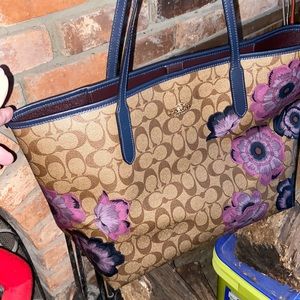 Coach Tote
